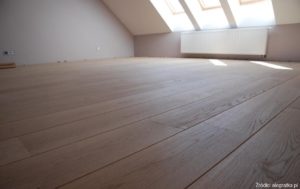jasna podłoga drewniana podłoga drewniana deska drewniana na podłogę, jakie drewno na podłogę, ogrzewanie podłogowe